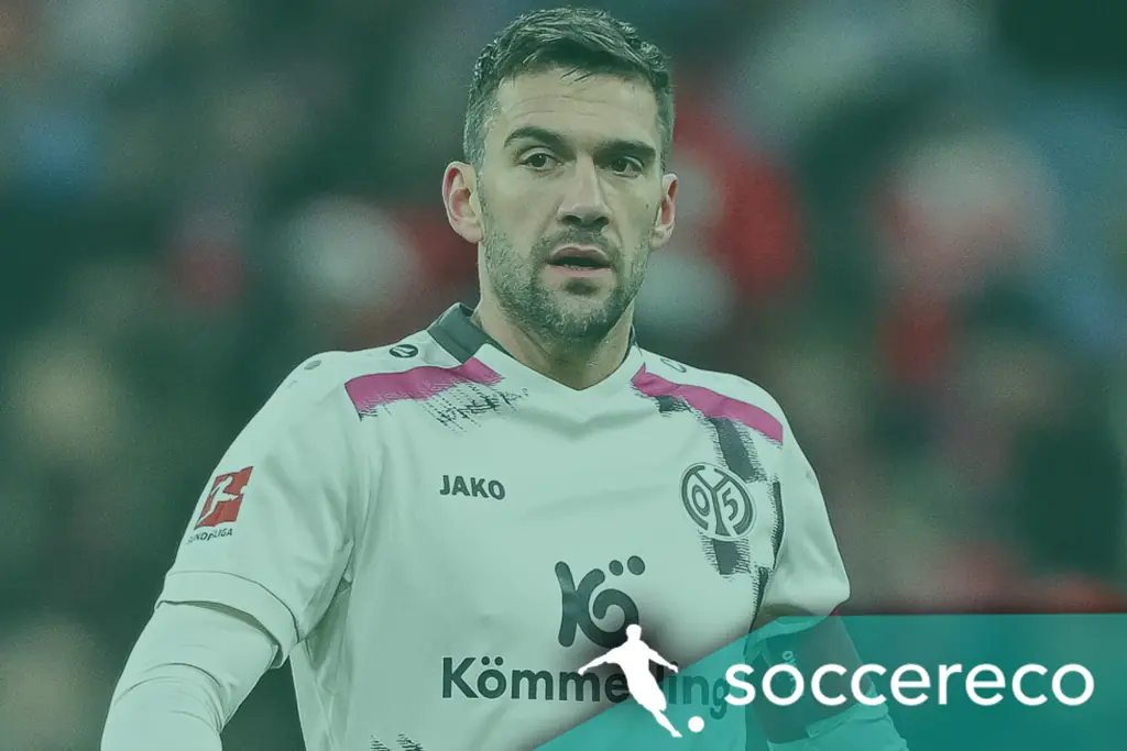 Sisto bryder tavsheden: Jeg kan ikke tage det seriøst